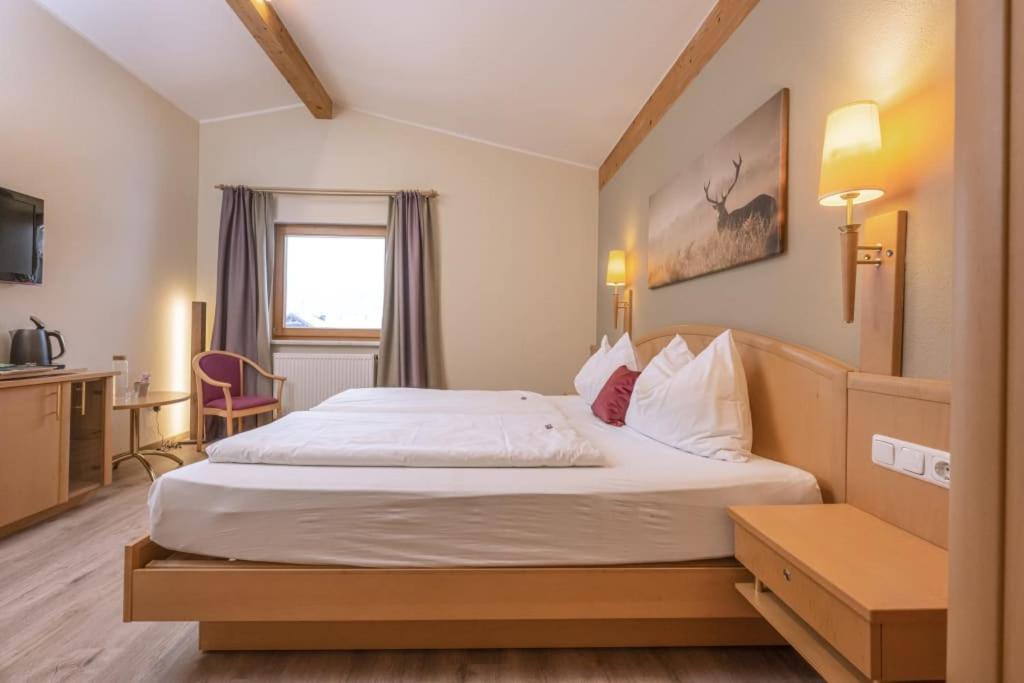 Hotel Acherl 阿亨基希 外观 照片