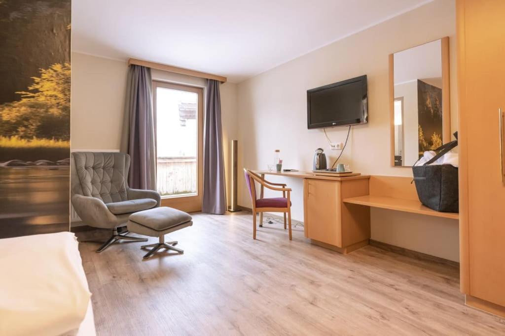 Hotel Acherl 阿亨基希 外观 照片